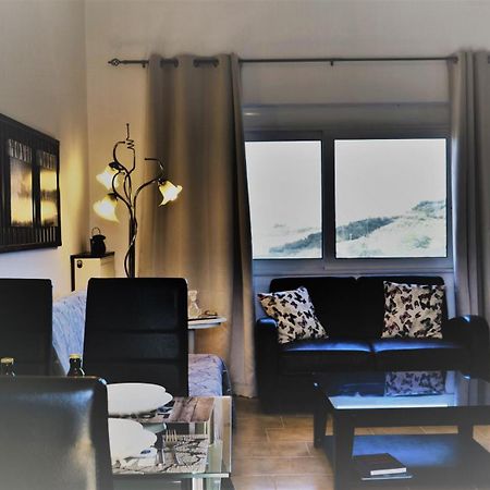 Thea Apartment Agia Marina 외부 사진