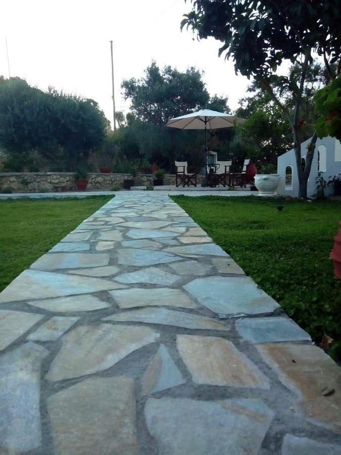 Thea Apartment Agia Marina 외부 사진