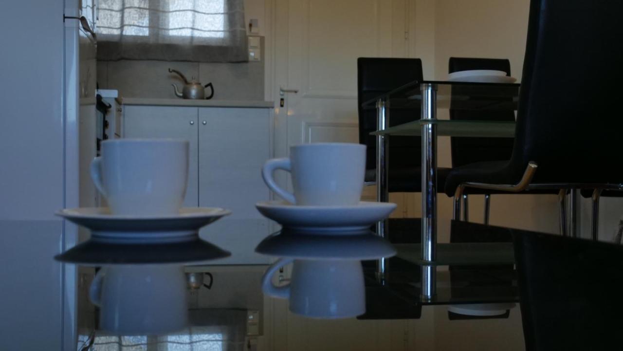 Thea Apartment Agia Marina 외부 사진